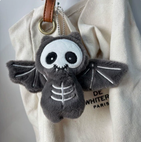 1pc 楽しい漫画ハロウィンスケルトンバットぬいぐるみペンダ - Cosplay Bat Prop のレビューと価格